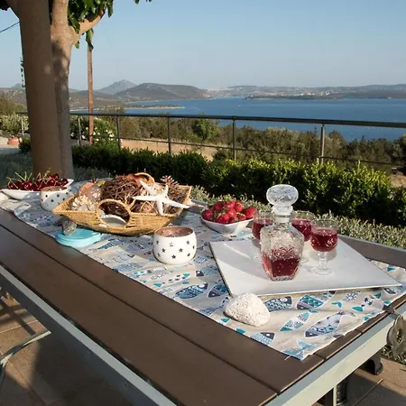 Semesterbostad Irida Koilás