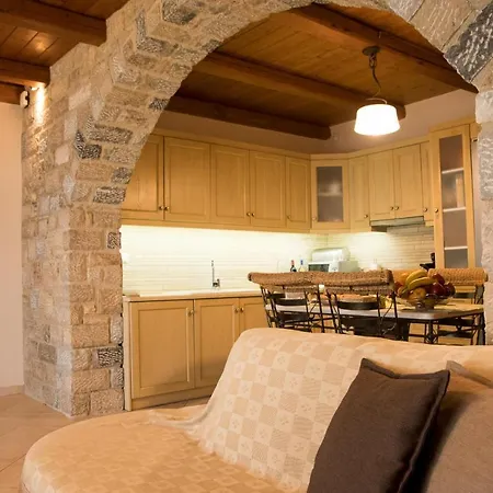 Holiday home Irida