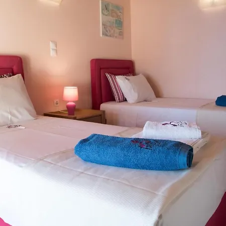 Semesterbostad Irida *