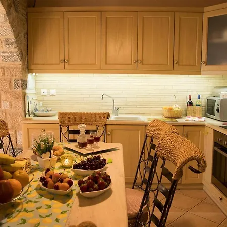 Irida Holiday home Koilas