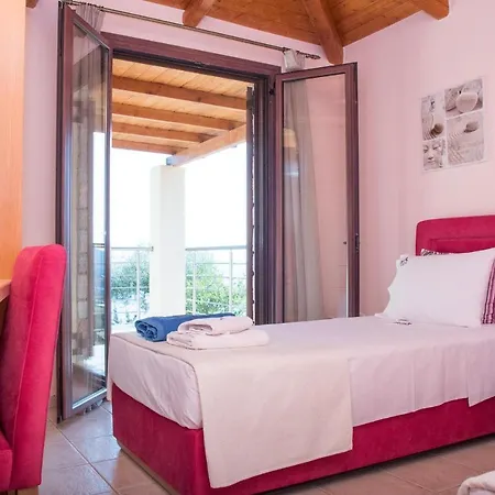 Holiday home Irida *