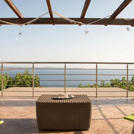 Irida Semesterbostad